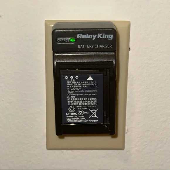 Nikon COOLPIX S9900 Black Digital Camera w/Flip Screen + Charger | Vlog Camera - Picture 13 of 13